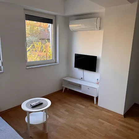 Apartment Pm