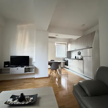 Lägenhet Pm *